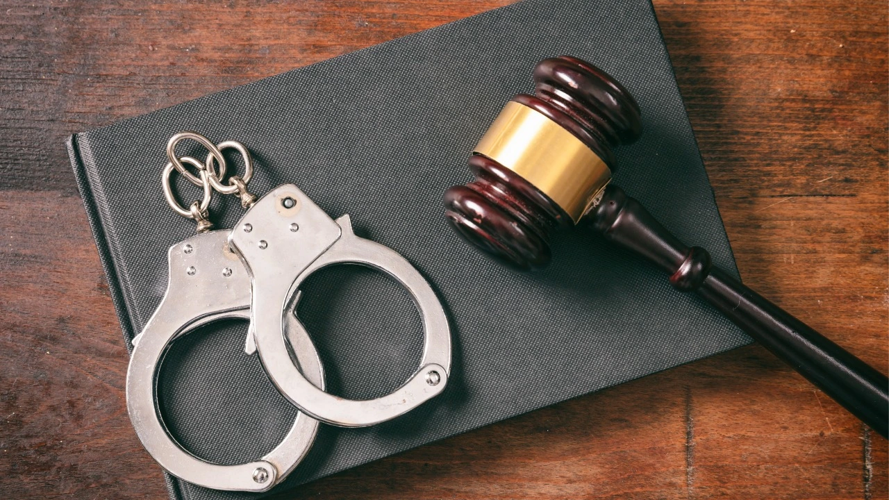 Omer Gunel Gorevden Uzaklastirma (2)-1