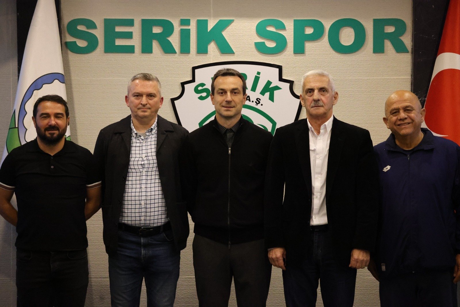Serikspor’un Teknik Patronu Petrovic, Artık Prolisans Sahibi (1)-1