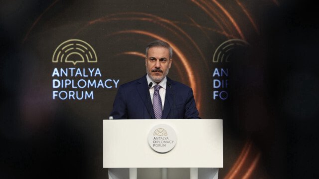 563271Dc Qttuhrahrsd8One21B0Kij