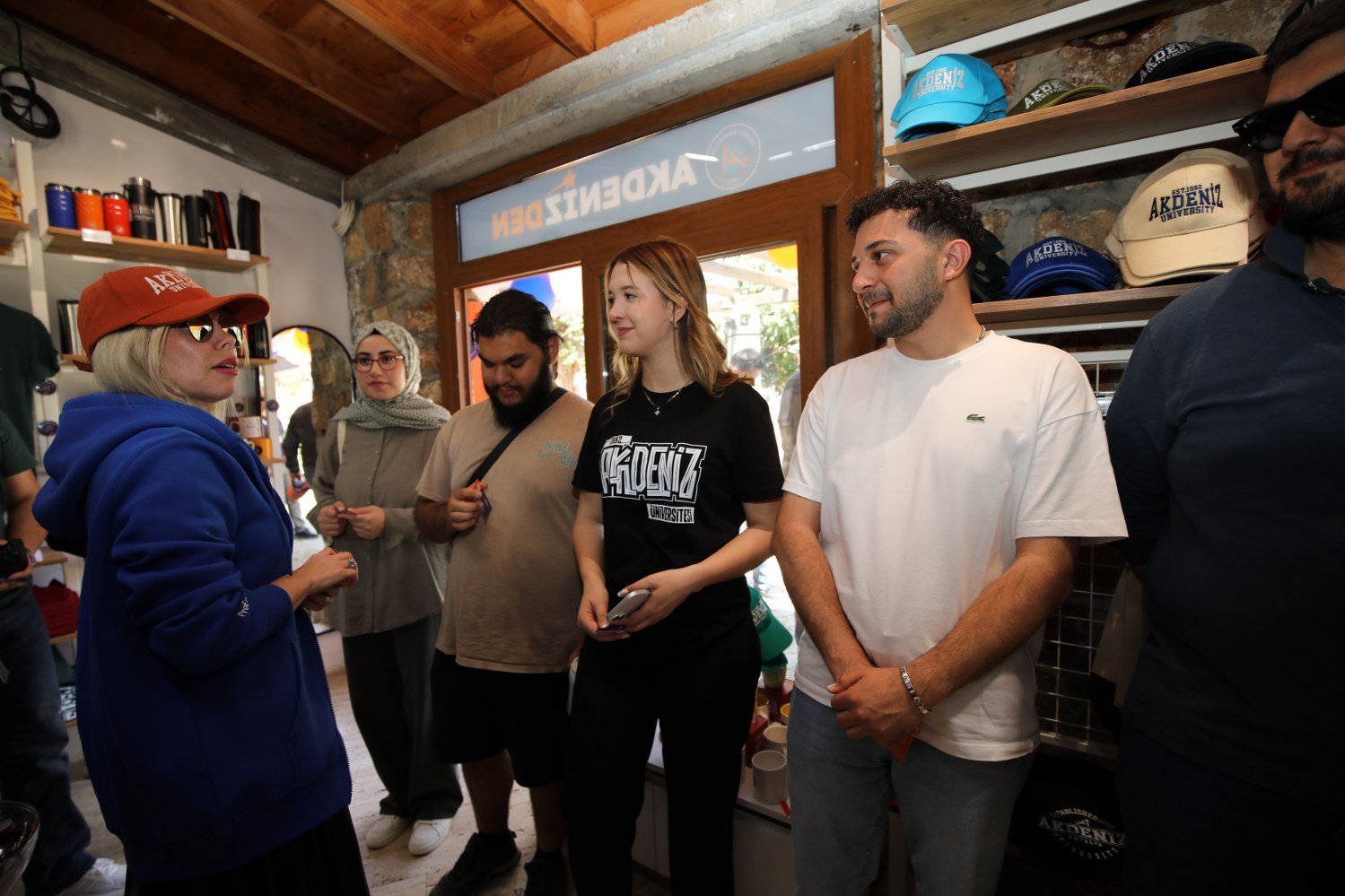 Akdeniz Üniversitesi’nin Merakla Beklenen Mağazası Açıldı (1)