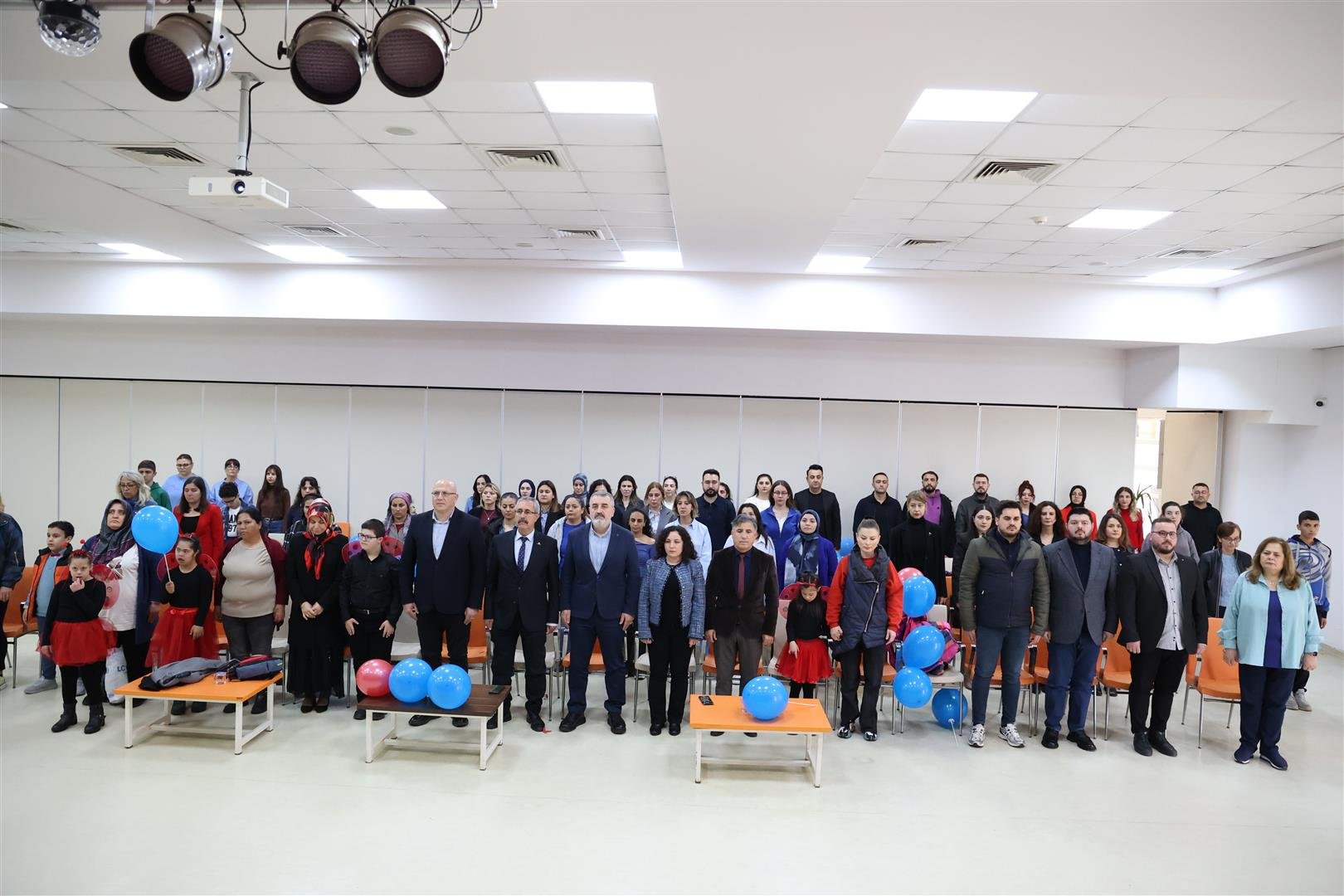 Antalya Büyükşehir Belediyesi’nden Özel Bireylere Özel Etkinlik (2) (Large)