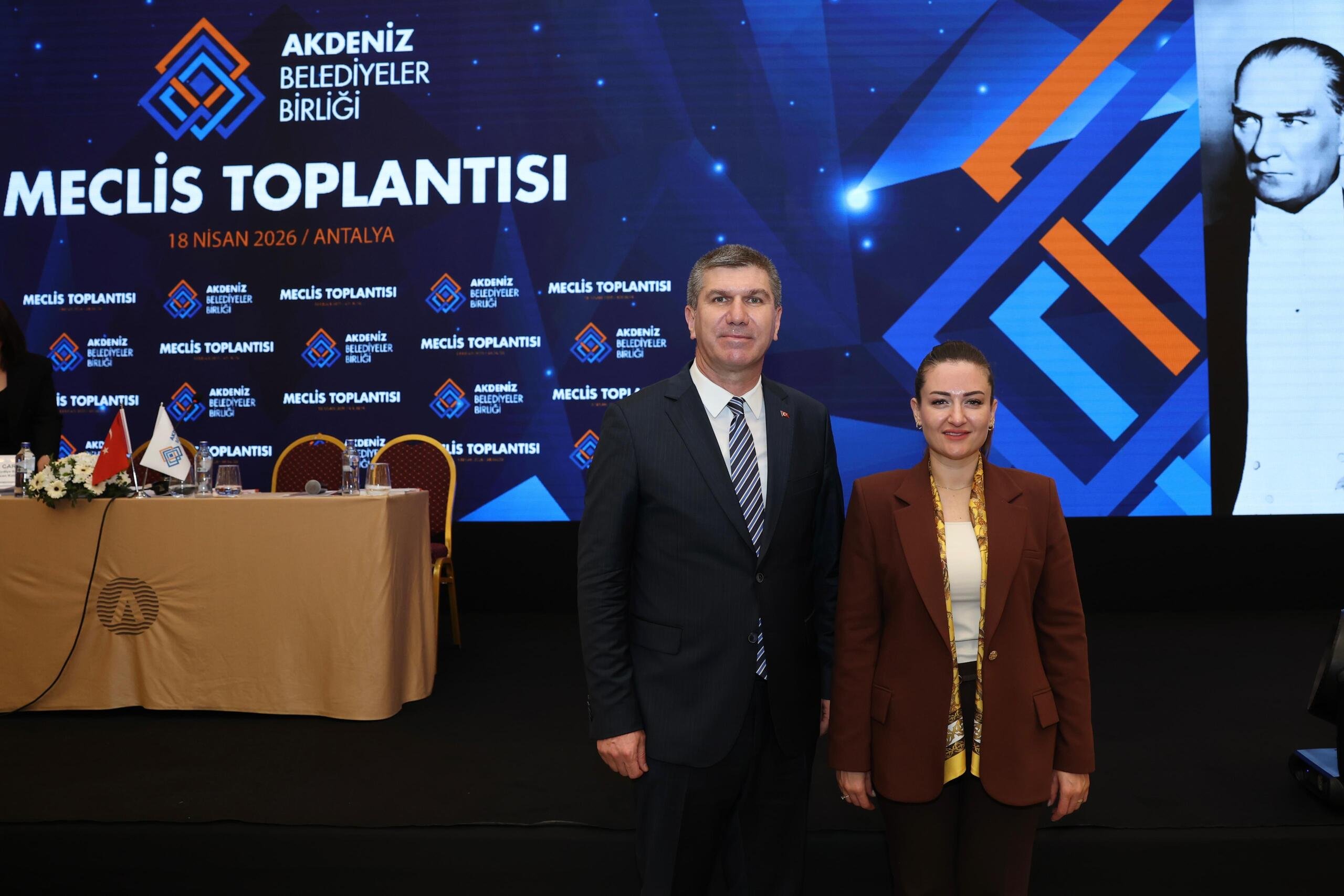 Antalya Buyuksehir Belediyesine Cifte Odul (2)