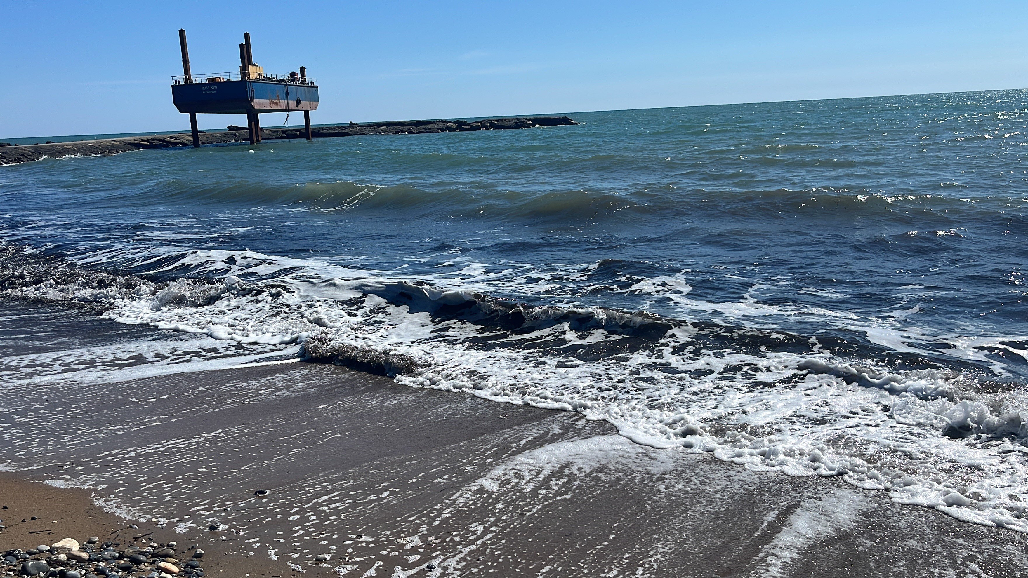 Antalya Sahilinde Petrol Paniği! Gerçek Başka Çıktı (7)