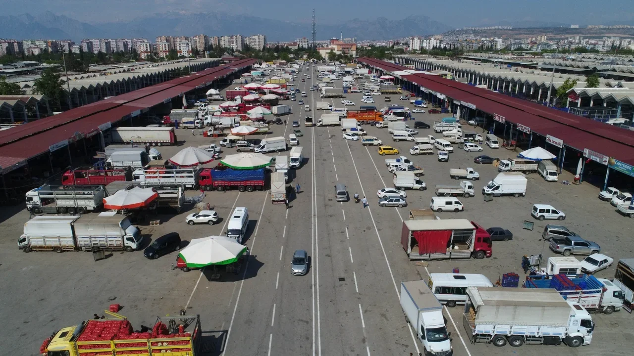 Antalya Toptancı Hallerinde Büyük Ihale (1)-1