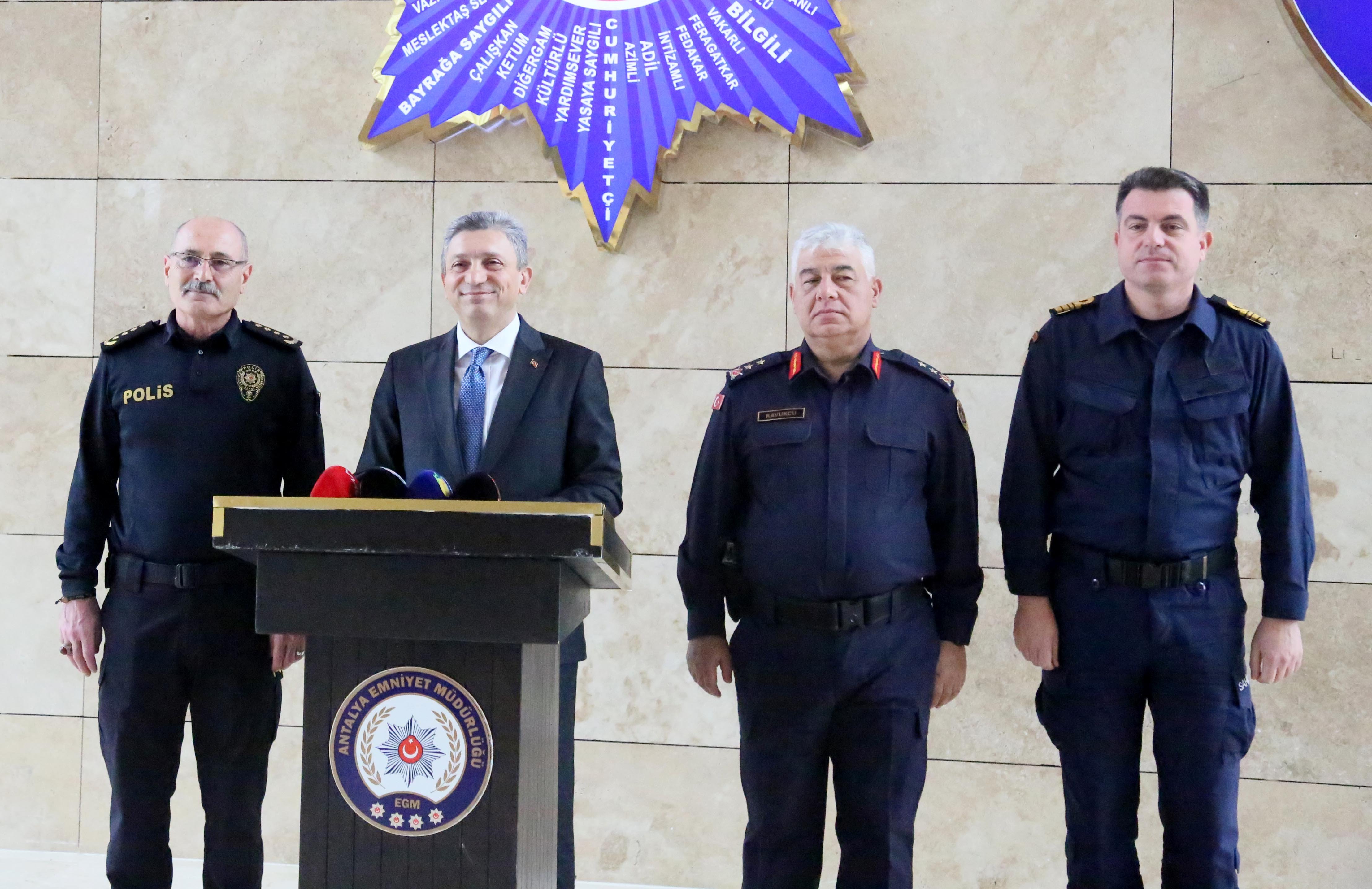 Antalya valisi açıkladı! Antalya'daki suçlular cezasız kalmadı