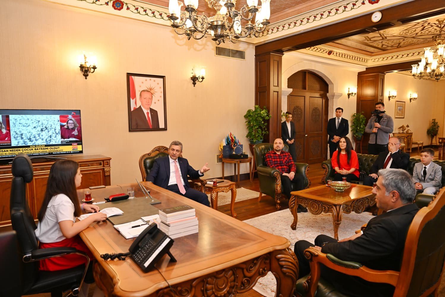 Antalya Valisinin Koltuğu Nazenin’e Emanet (3)