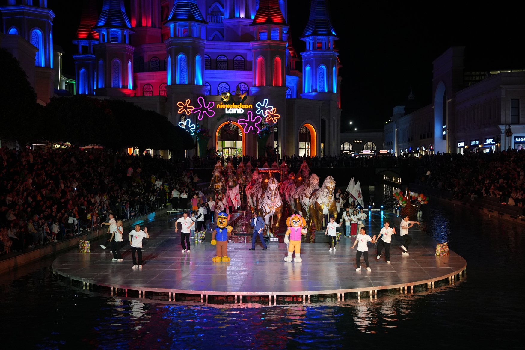 Antalya’da Bin Dron Ile Türk Bayrağı Oluşturuldu (4)