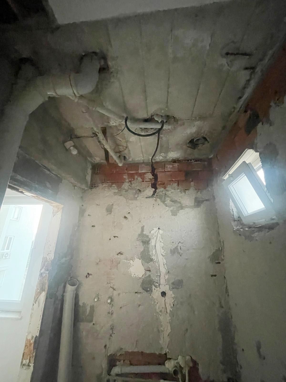 Antalya’da Iç Mimarlık Vaadiyle 2 Milyon Liralık Vurgun (5)