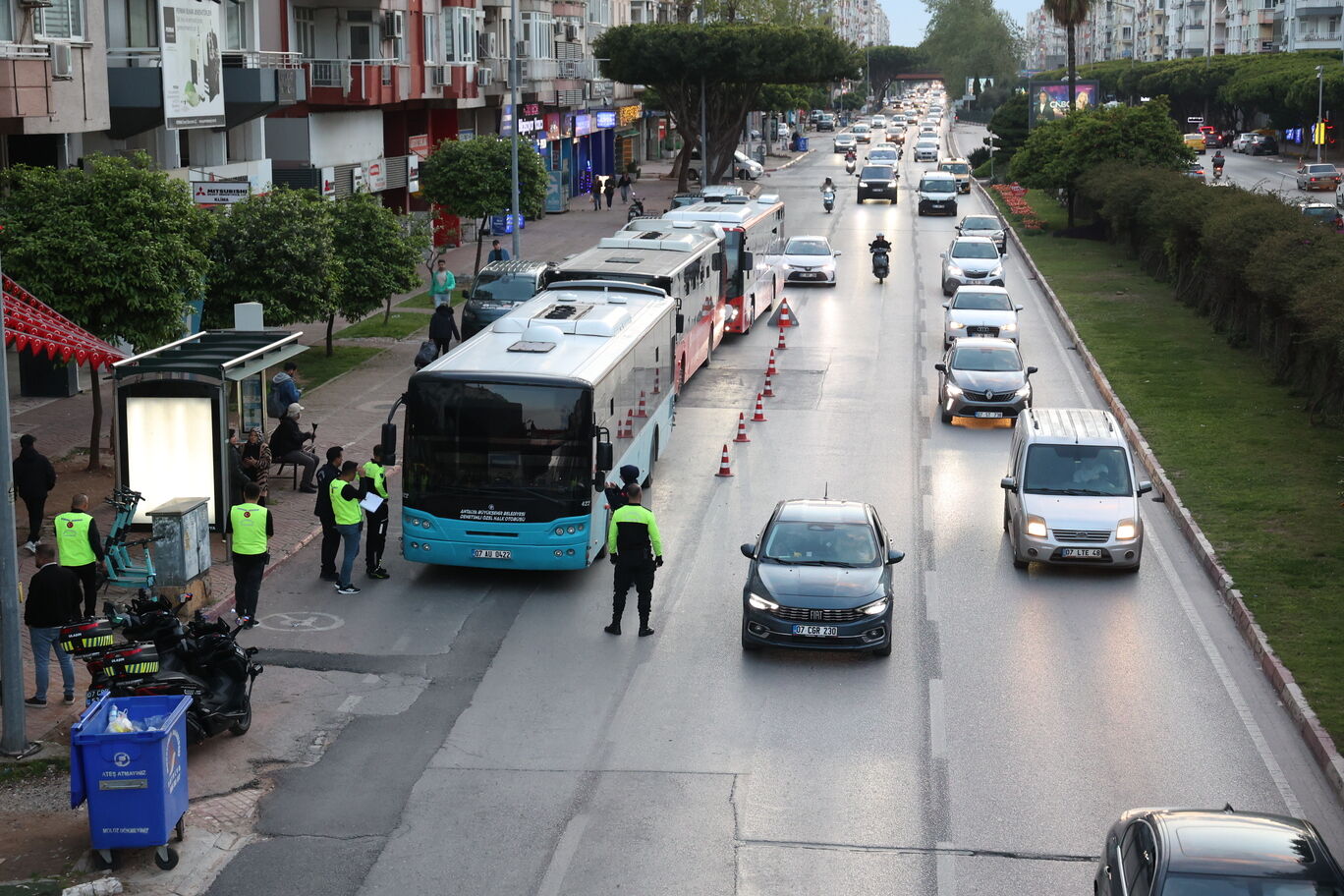 Antalya’da Otobüsler Inceleme Altına Alındı (1)