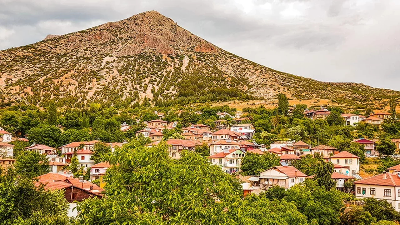 Antalya’da Yıllar Önce Başlanan Proje Ilçeyi Susuz Bıraktı (1)