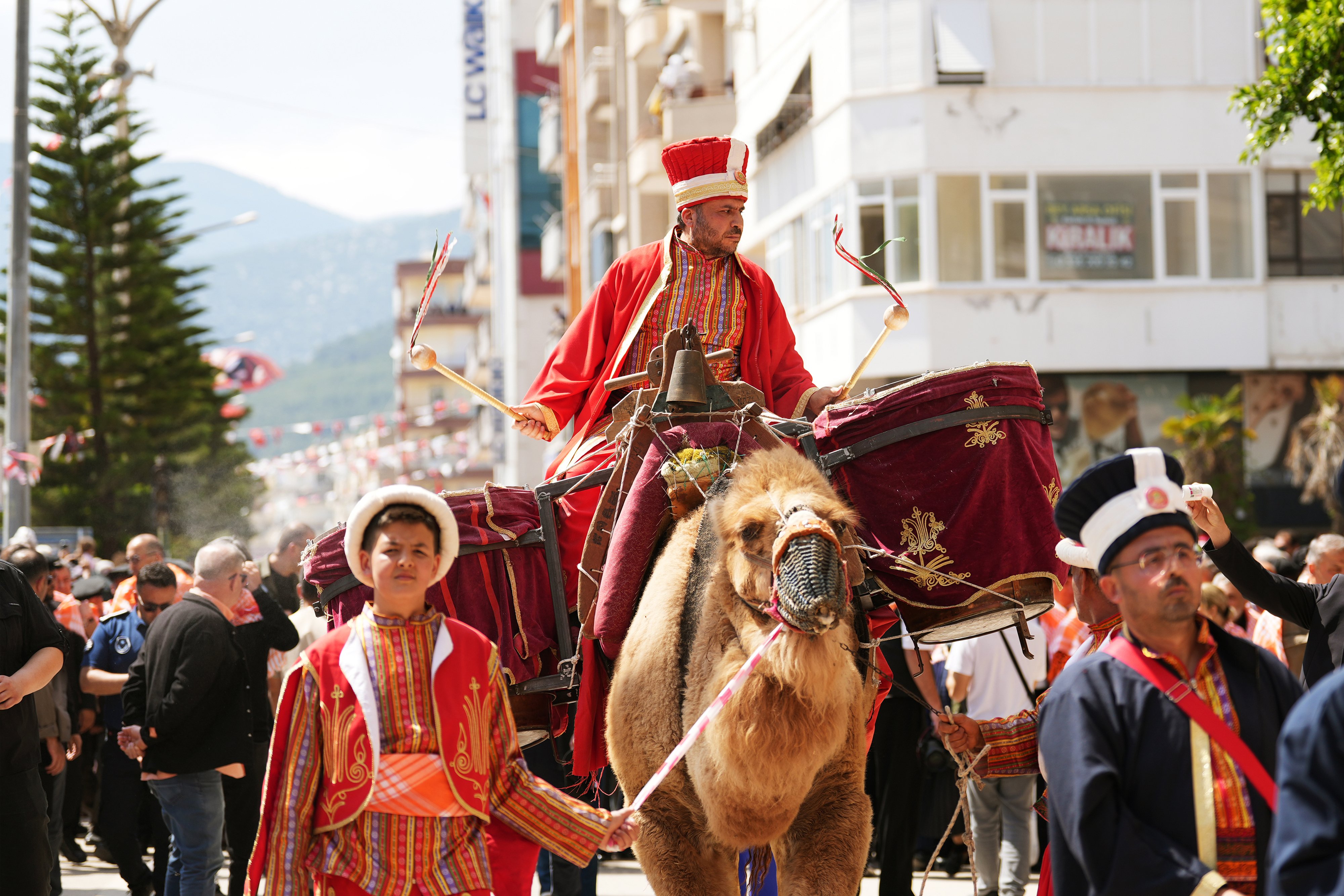 Antalya’daki Belediye Başkanından Ak Parti Sinyali (5)