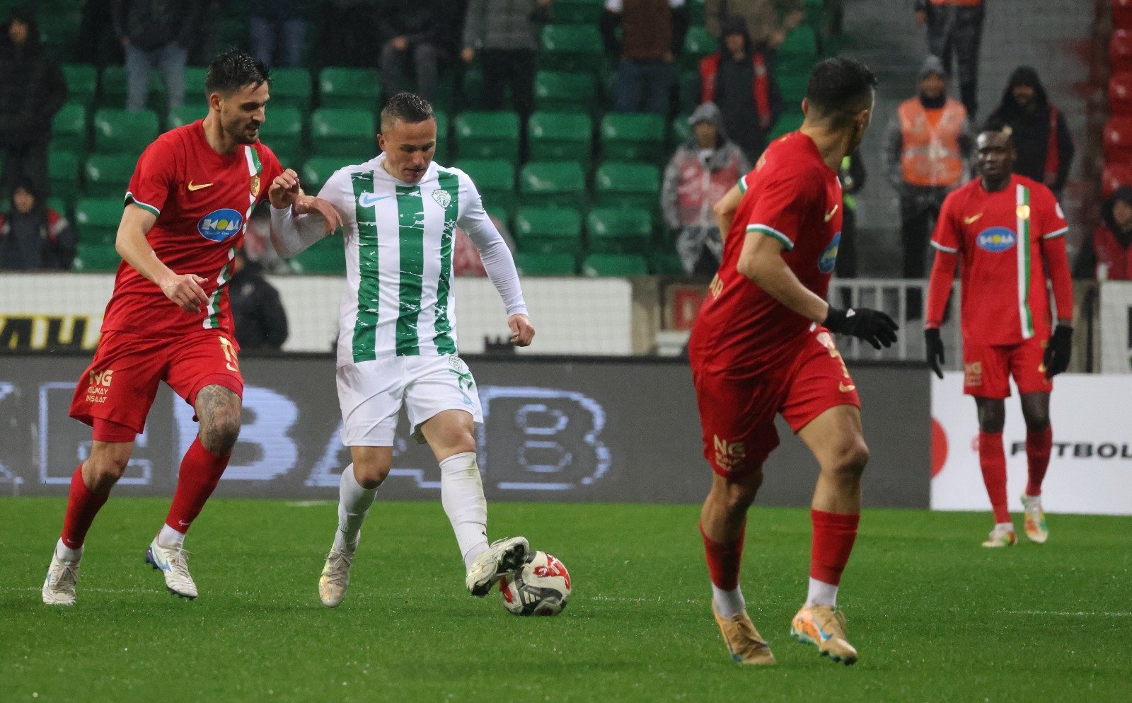 Antalya’nın O Ilçesinde 3 Günde Her Şey Değişti (7)