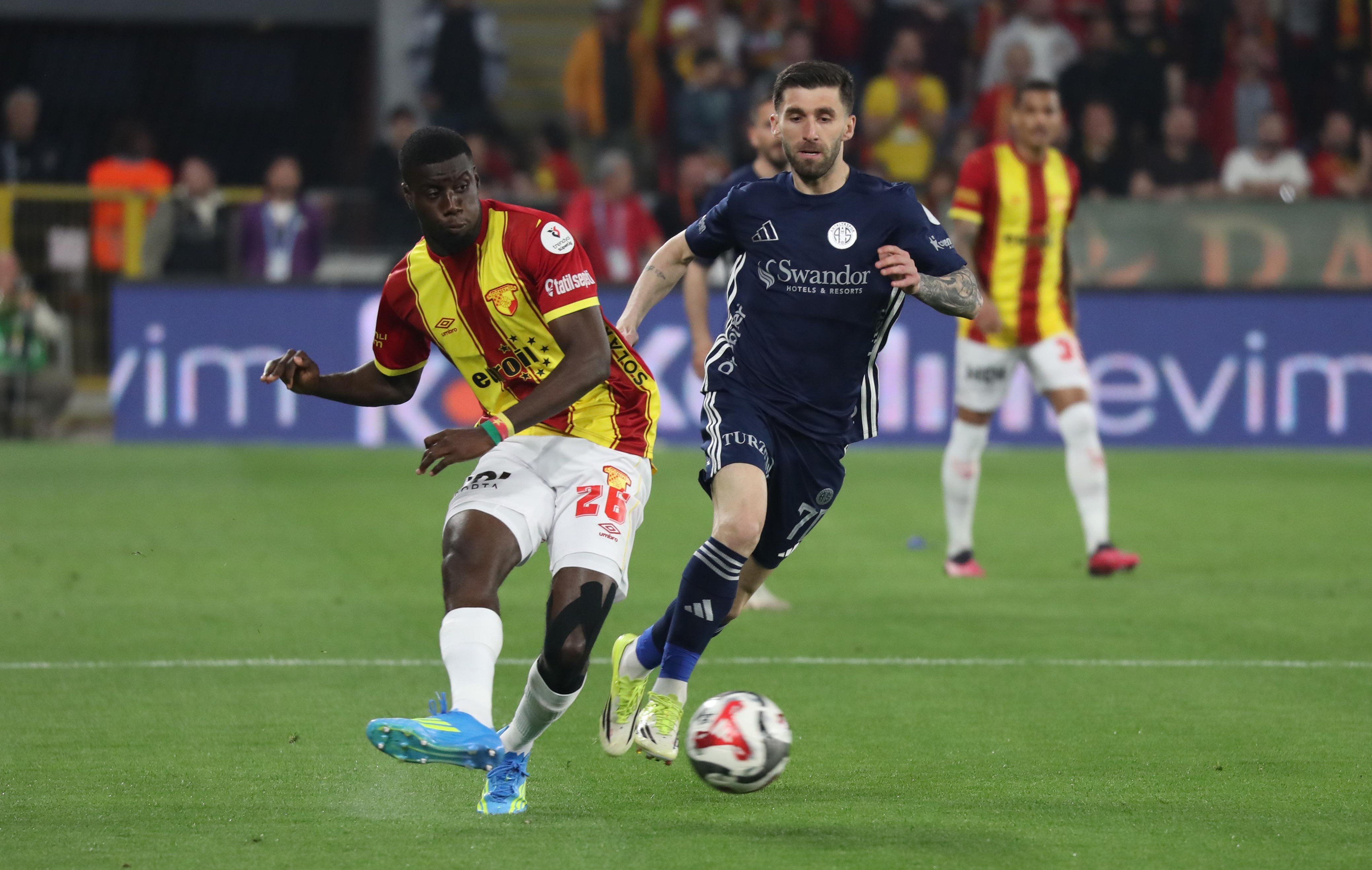 Antalyaspor Goztepe Maci (1)-1