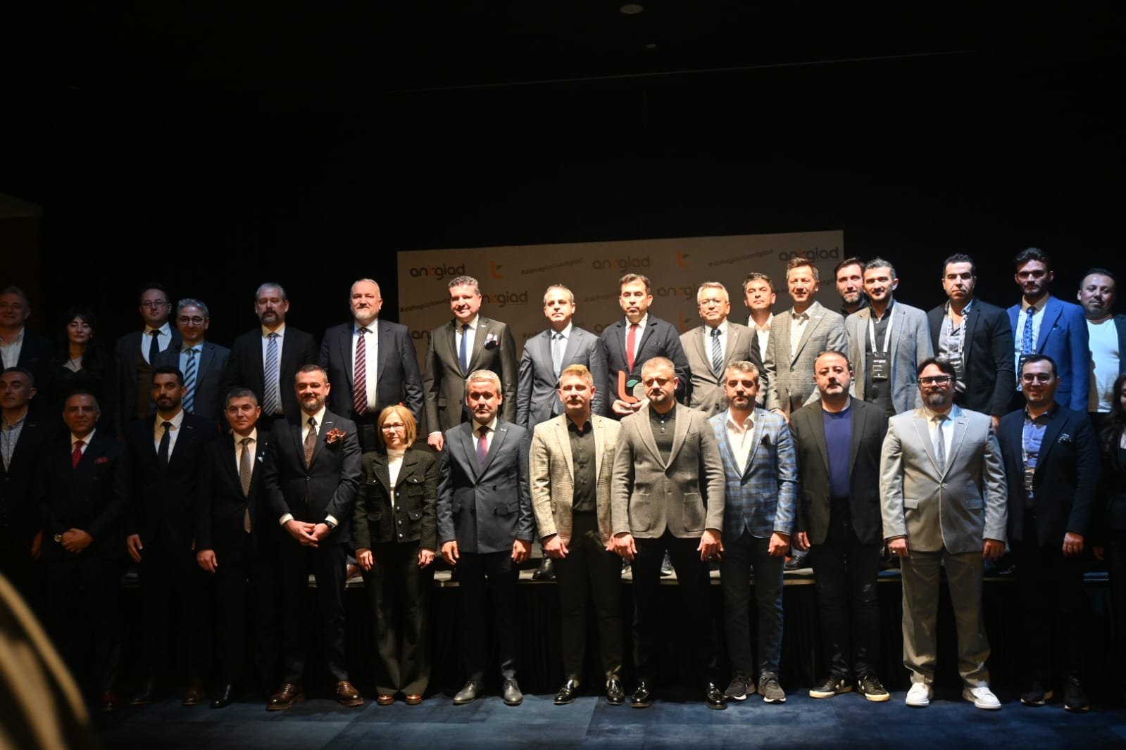 Antgiad Panelinde Antalya Turizmi Masaya Yatirildi (1)