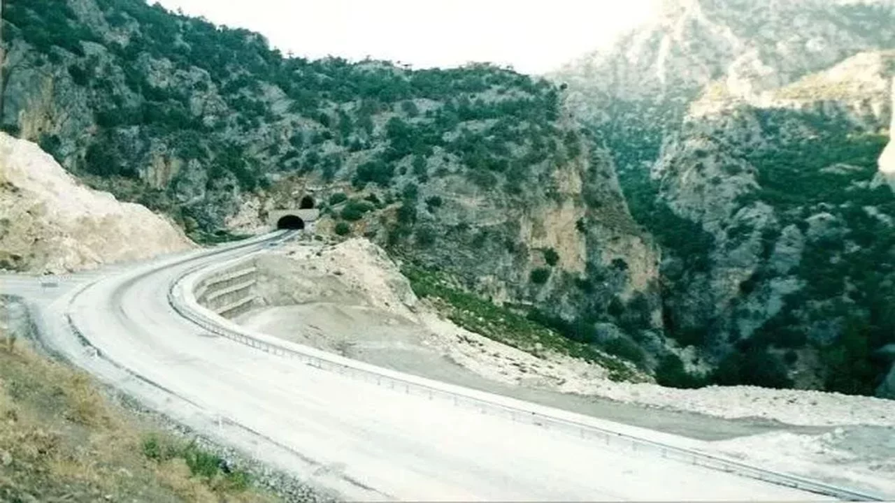 Aykut Kaya Derebogazi Yolu (2)-1