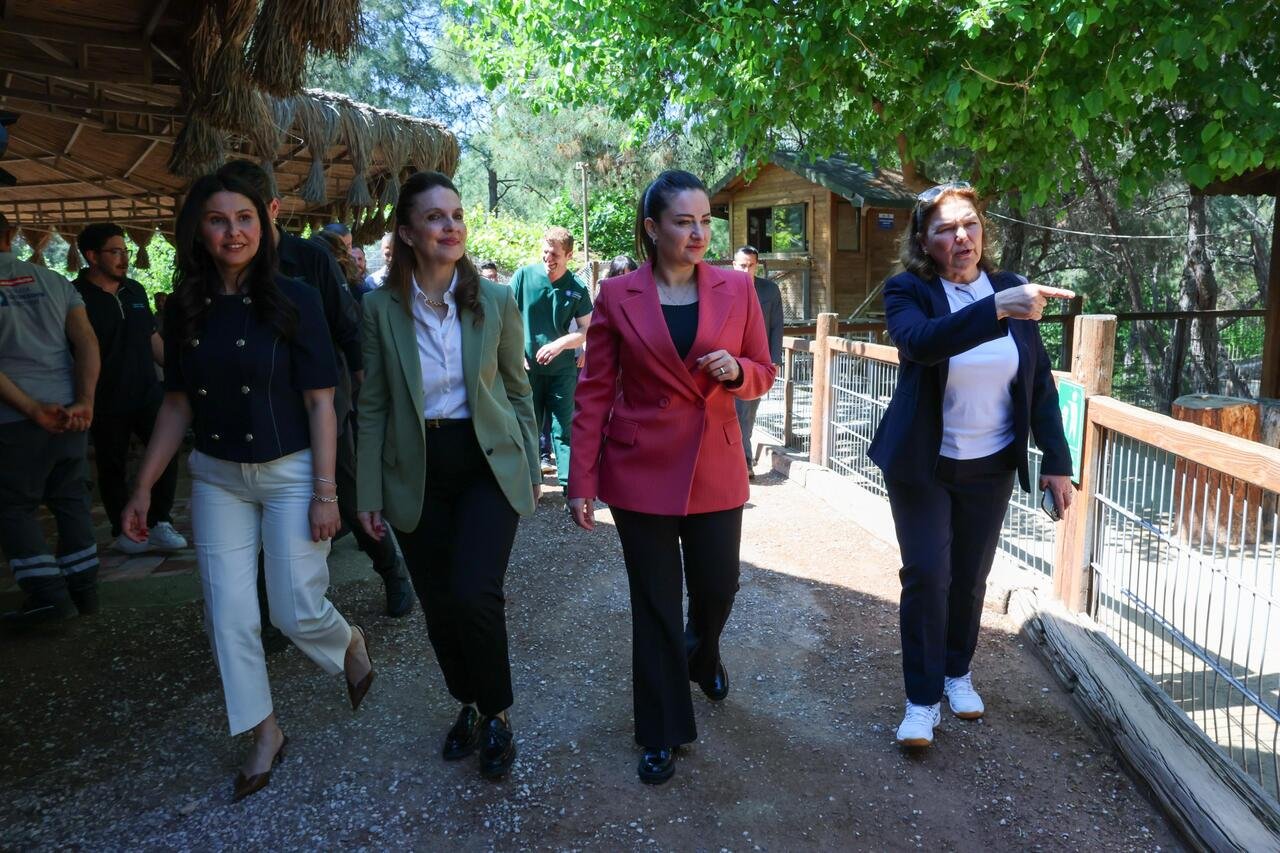 Başkan Vekili Büşra Özdemir’den Anlamlı Ziyaret (1)