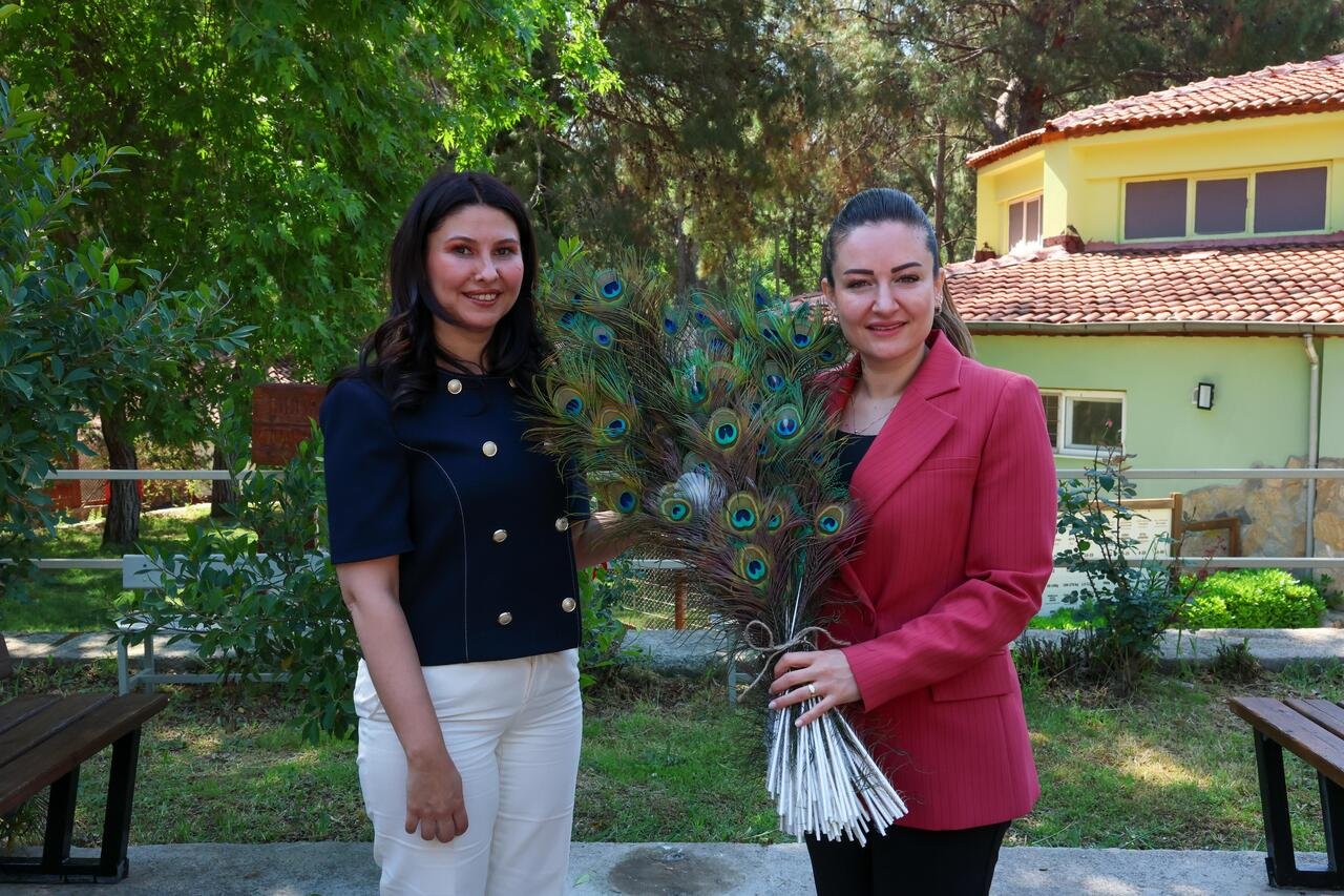 Başkan Vekili Büşra Özdemir’den Anlamlı Ziyaret (5)