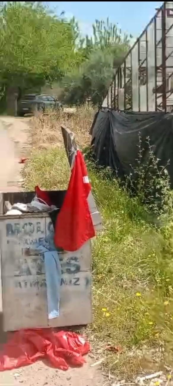 Bayrağa Sahip Çıkan Personele Mesut Kocagöz’den Ödül (6)