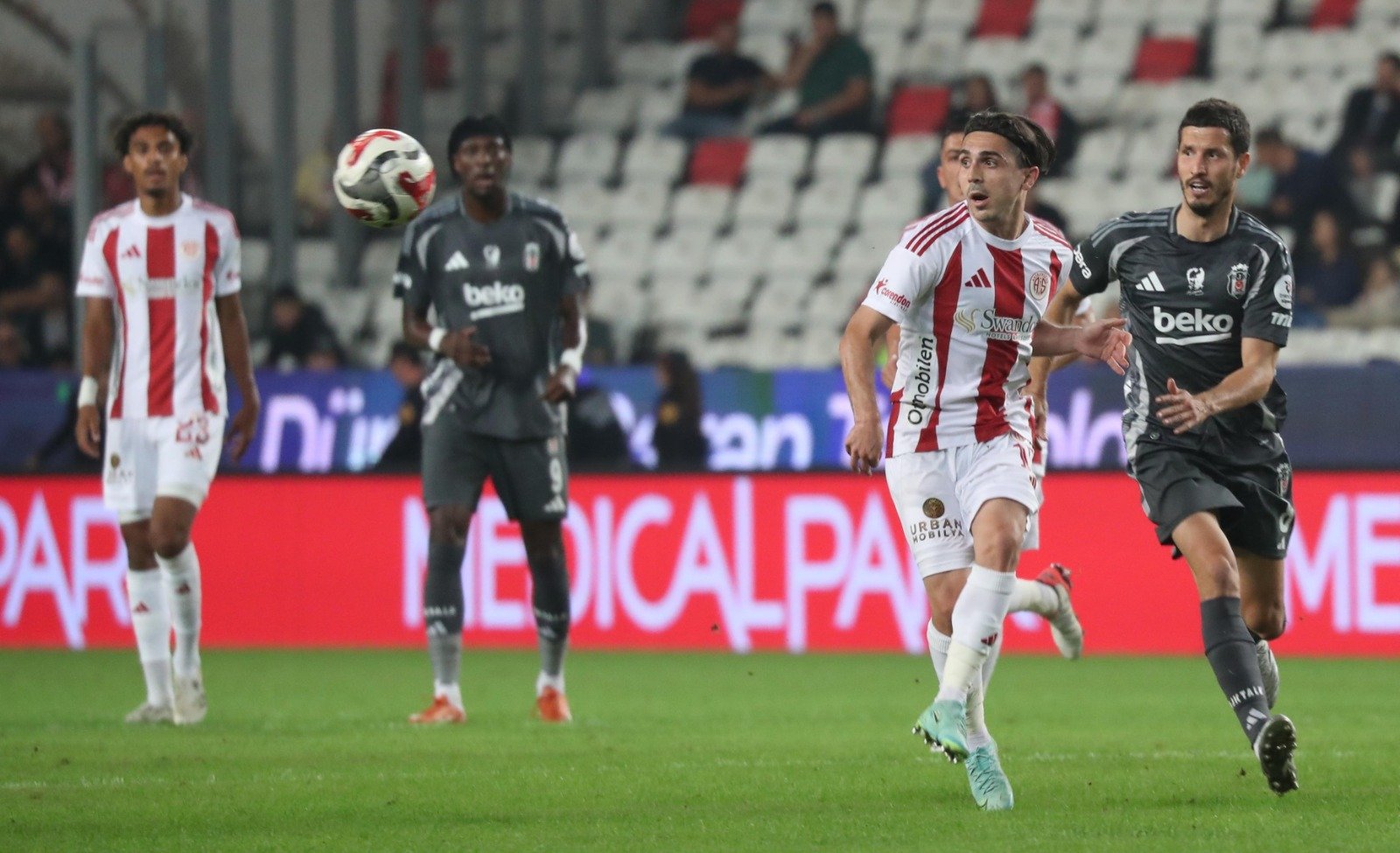 Beşiktaş Antalyaspor Maçı Ne Zaman, Hangi Kanalda, Saat Kaçta (6)