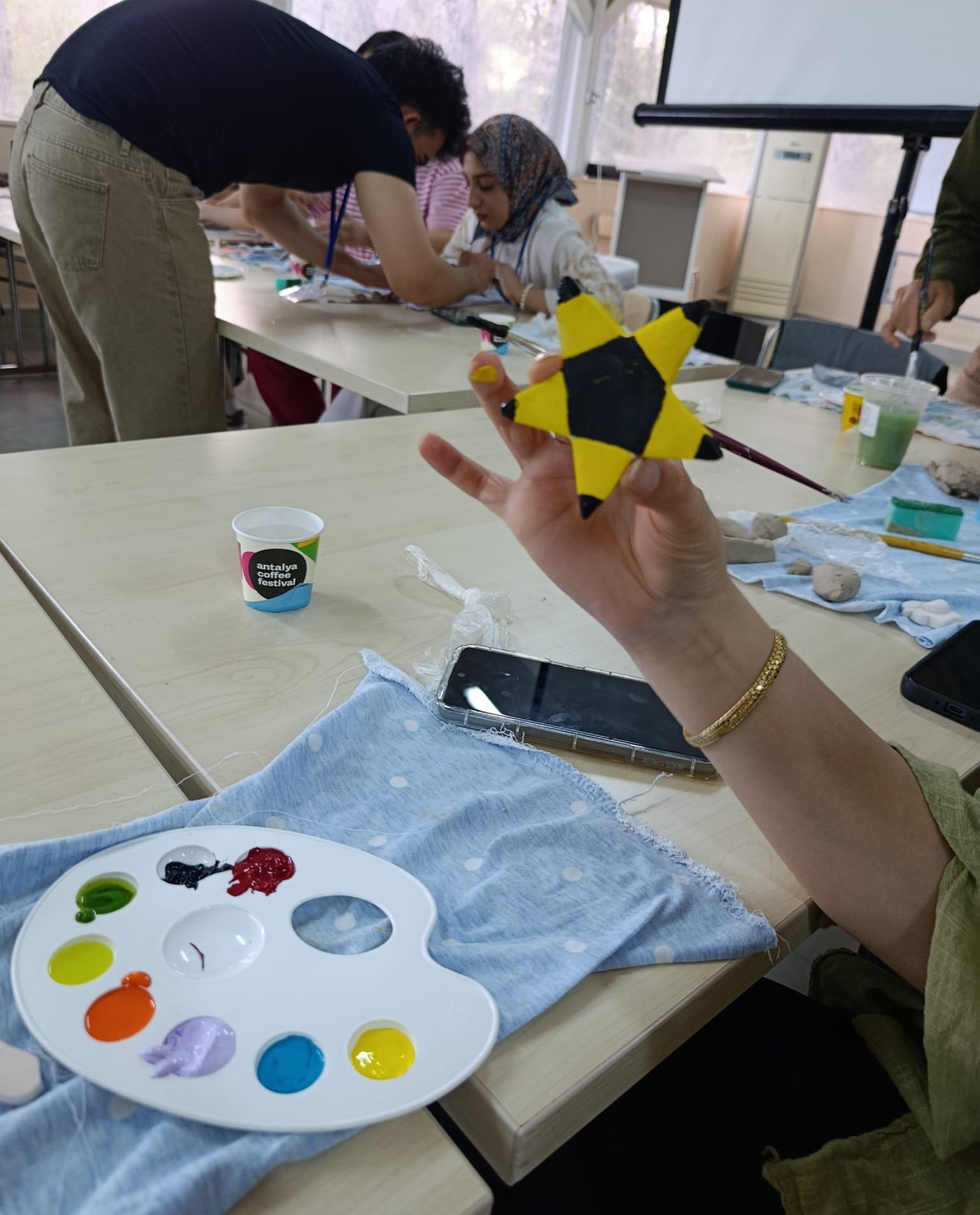 Çydd Antalya Gençlik Kampı’nda Gençler Eğitim Ve Sanatla Güçlendi (4)