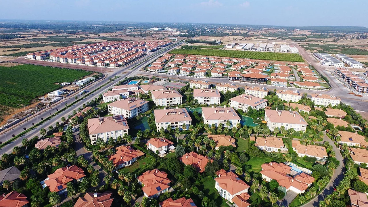 Döşemealtı 1980’Li Yılların Antalya’sına Dönüyor (6)