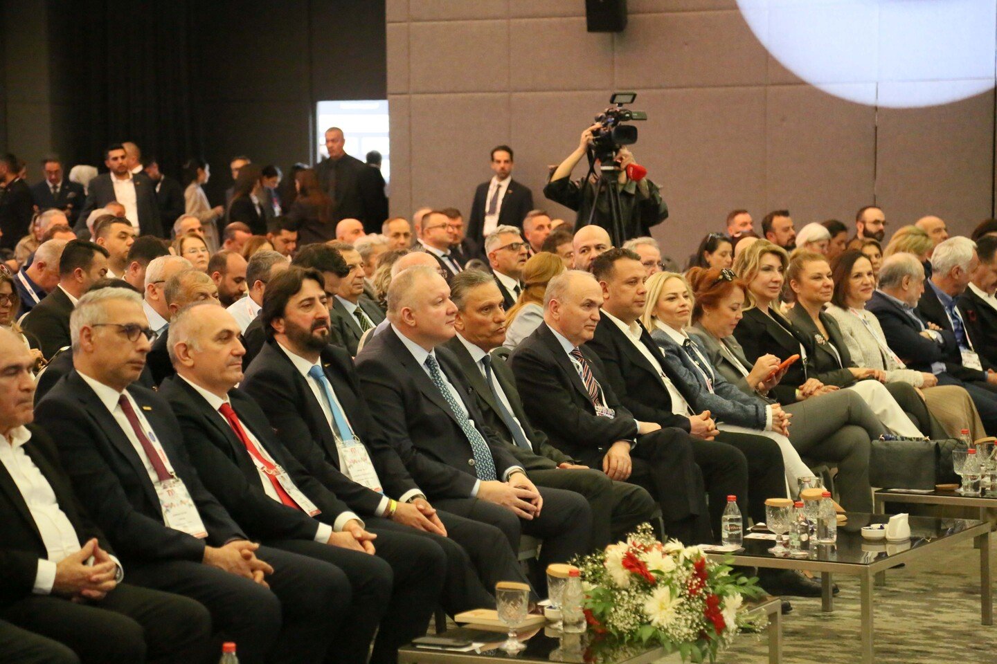 Erkan Mumcu’dan Savaş Çıkışı (1)