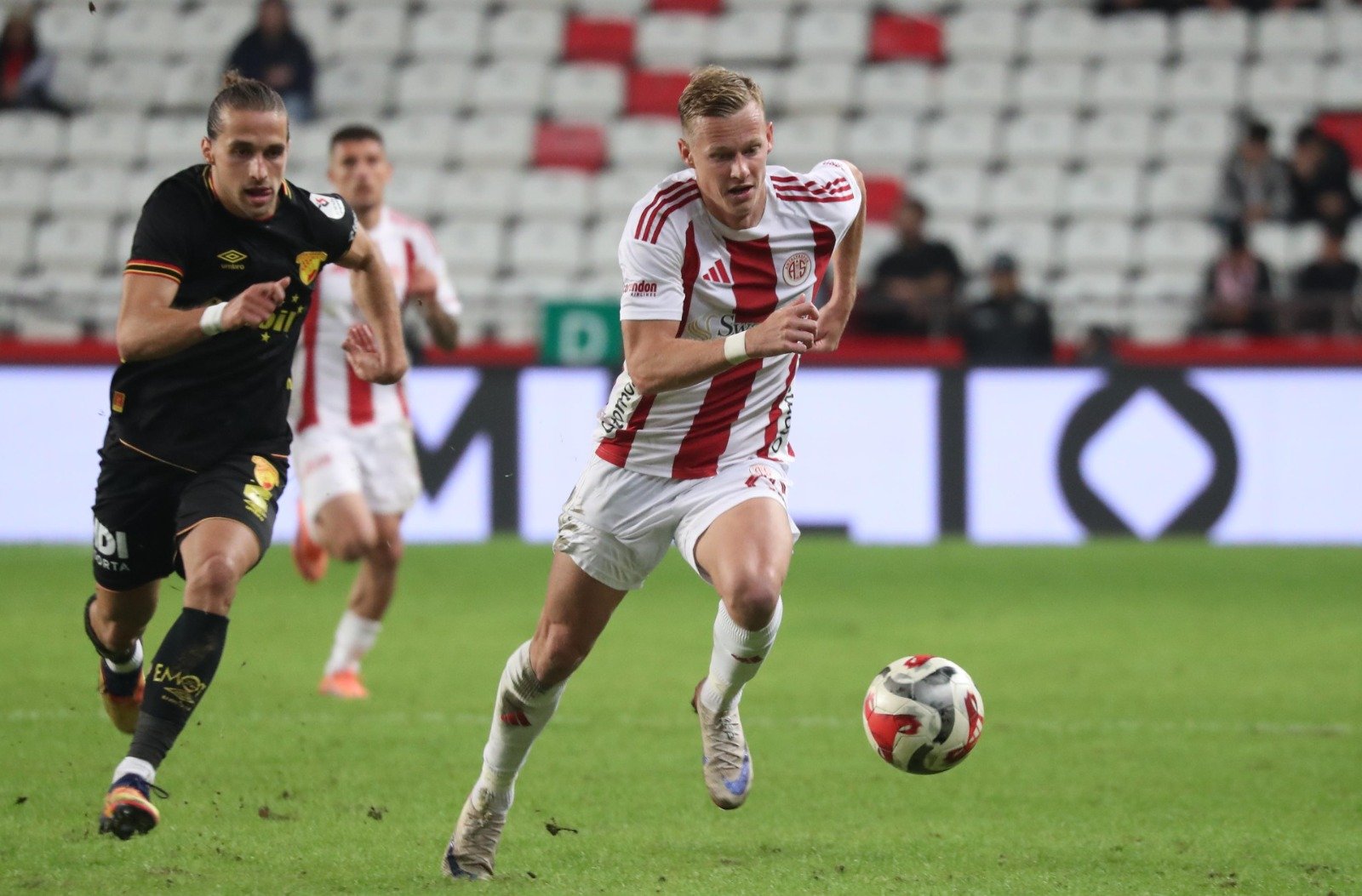 Göztepe Antalyaspor Maçı Ne Zaman, Hangi Kanalda, Saat Kaçta (2)