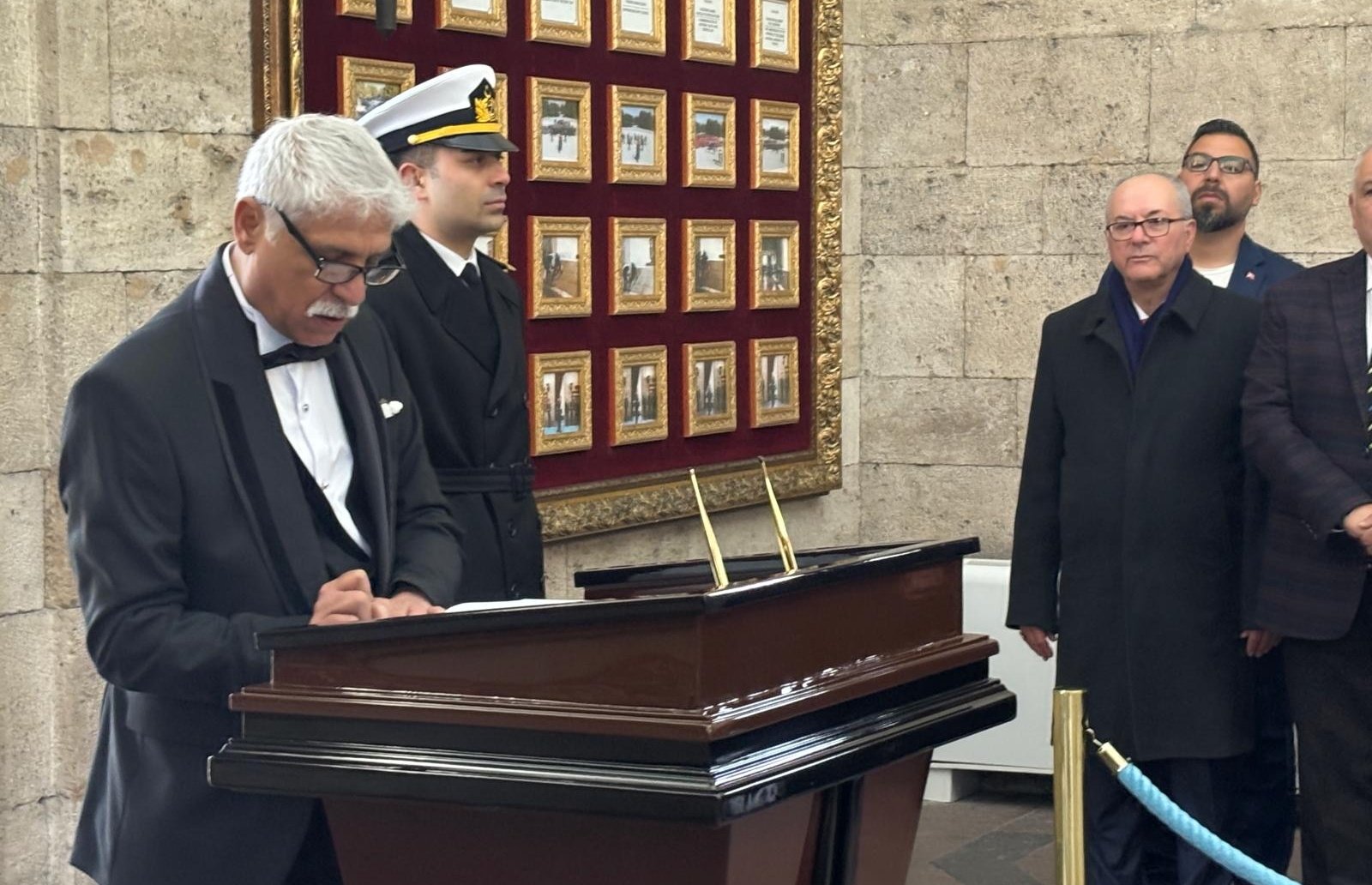 Güzel Parti Heyeti Ata’nın Huzurunda (1)