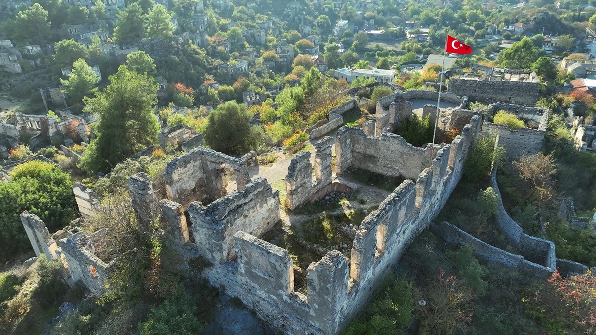 'Hayalet Köy’ Görenleri Büyüledi (3)