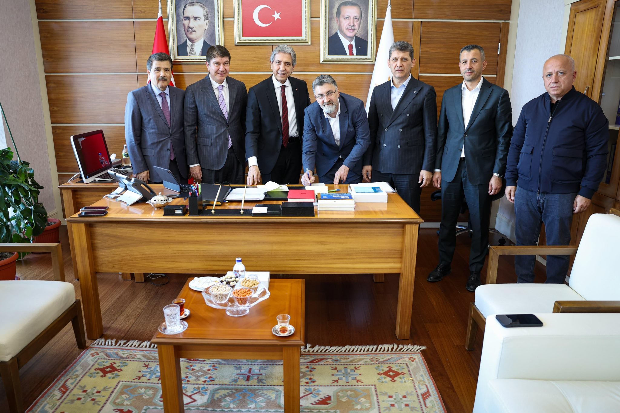 Kadir Kumbul tüydü kabak Ali Çetin’in başına patladı