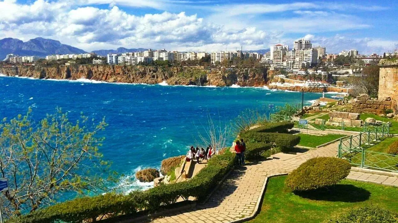 Karaalioğlu Parkı’ndaki Düzenleme Antalya’nın Kaderini Değiştirecek (2)