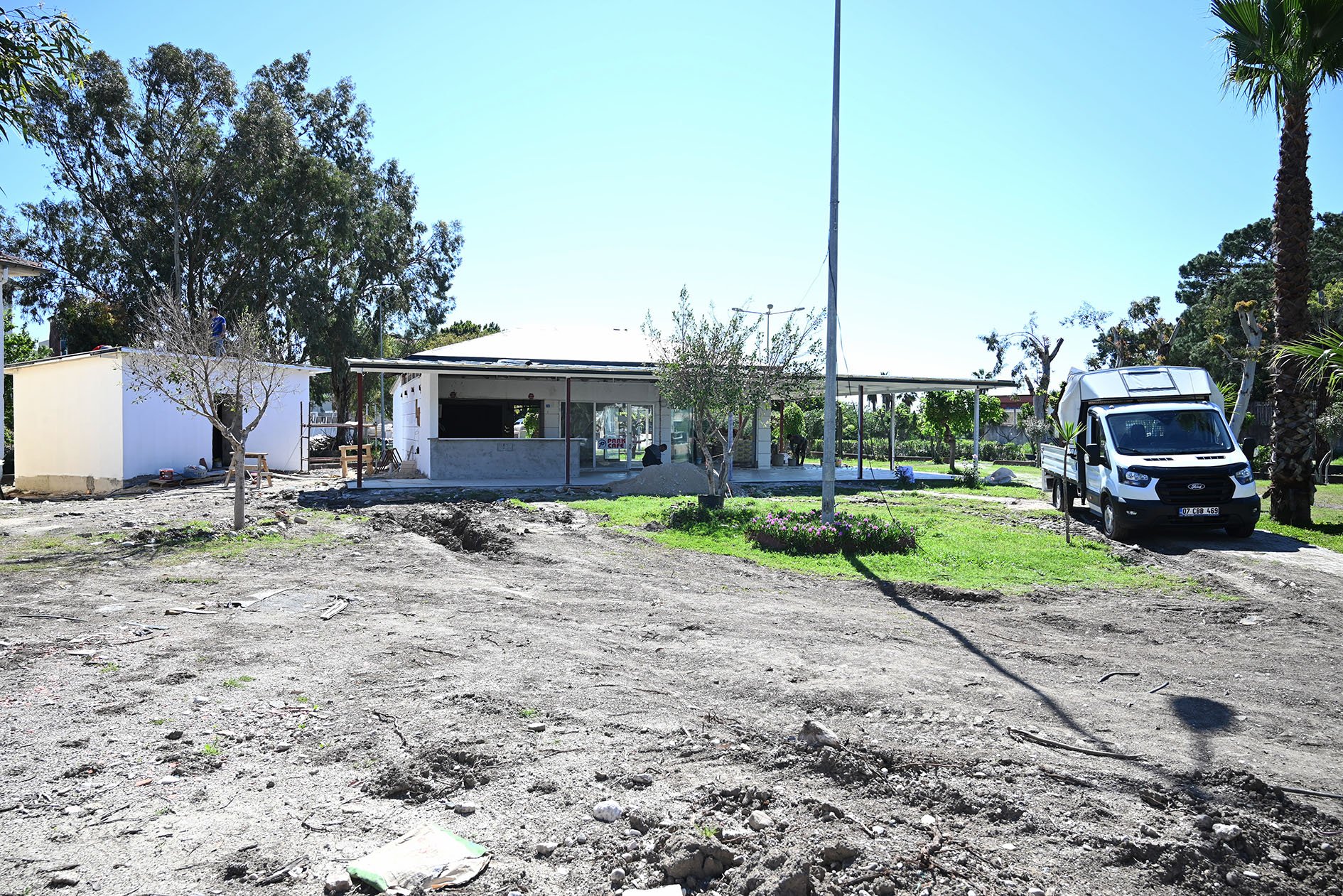 Kemer Belediyesi Deniz Kafe Için Hazırlanıyor (2)