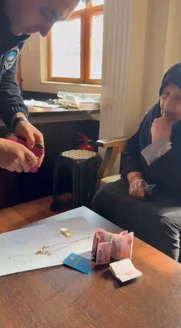 Kepez Belediyesi’nin Örnek Davranışı Gururlandırdı (2)