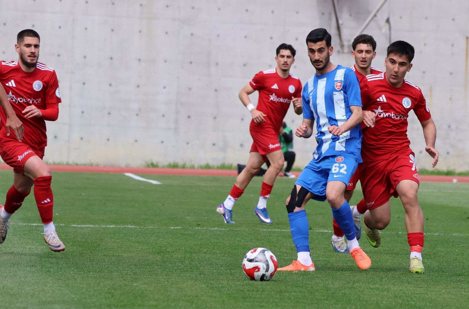 Kepezspor, 4 Başkan Ve 5 Hocayla Ligden Düştü (3)