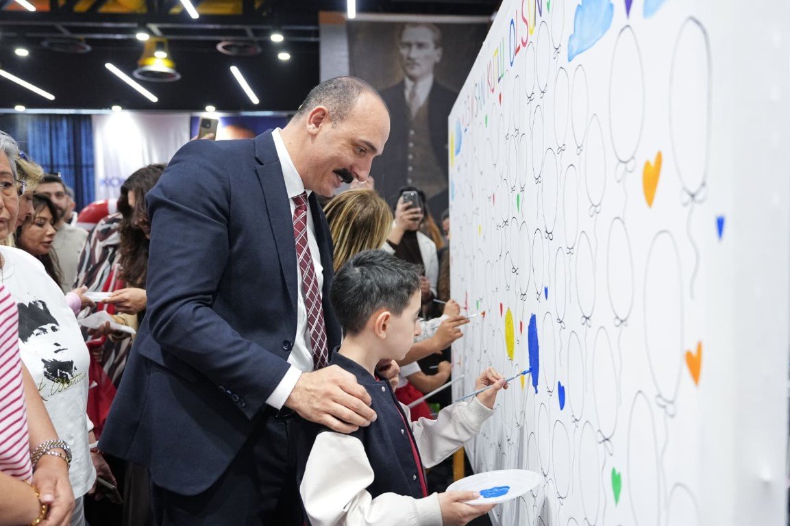 Konyaaltı Belediyesi’nde Coşkulu Kutlama (2)