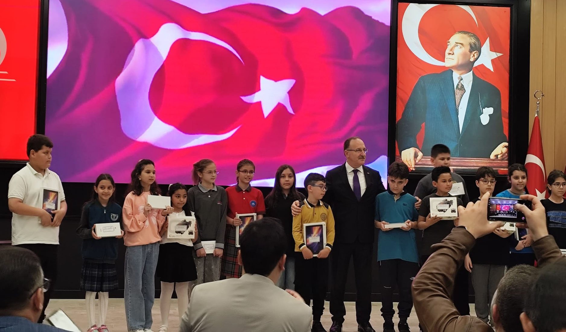 Korkuteli’den Kitap Okuma Yarışmasında Il Birinciliği (1)