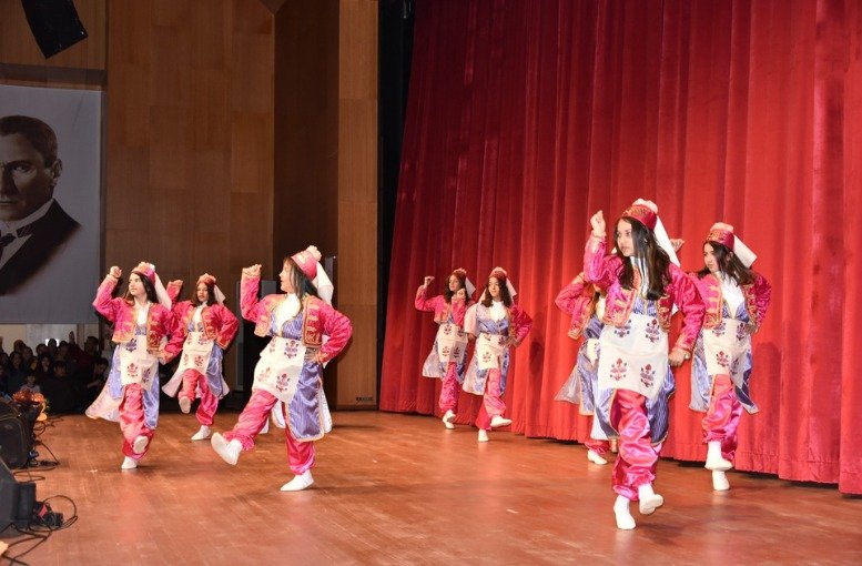 Manavgat’ta Öğrenciler Performansıyla Büyüledi (1)