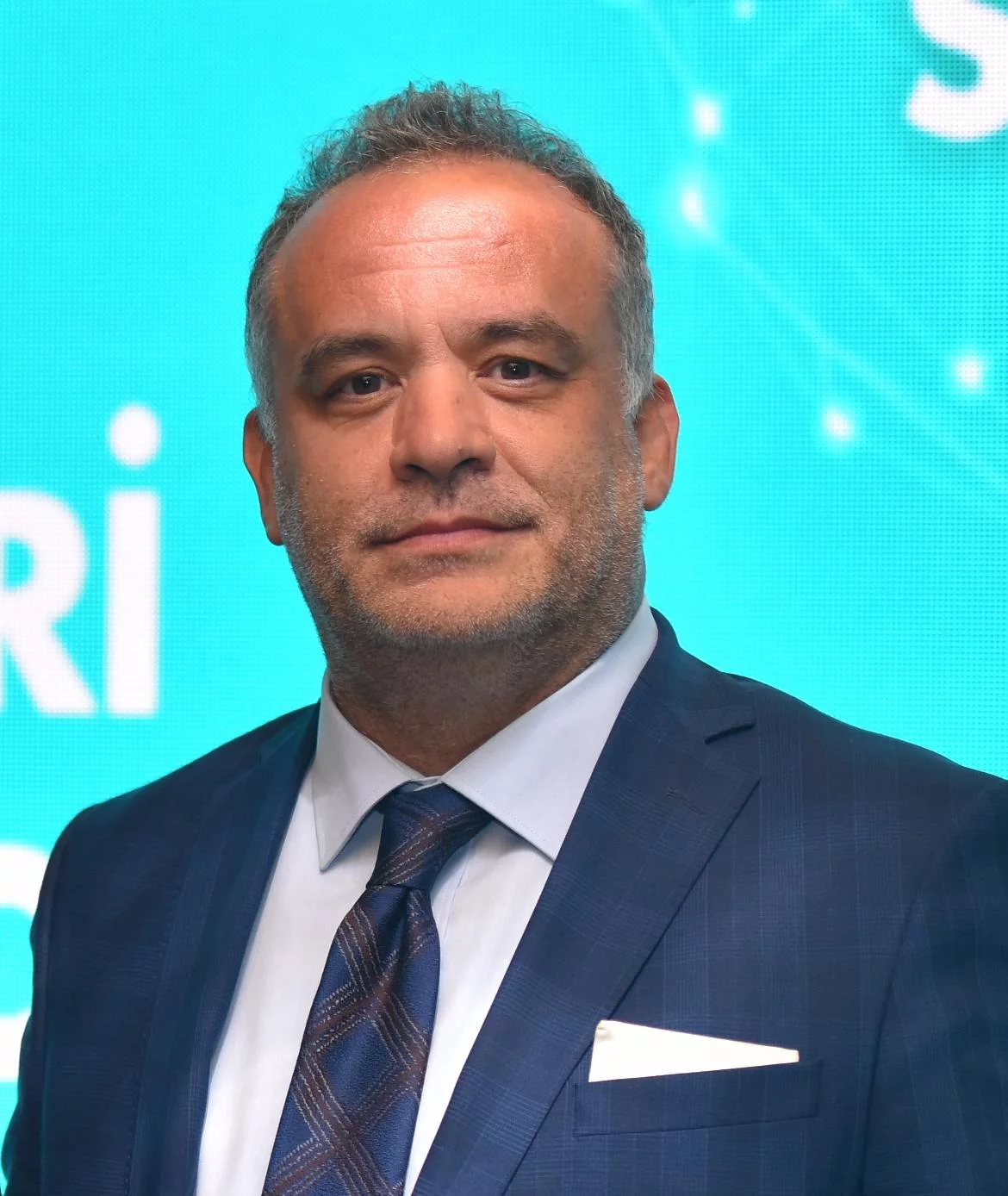 Mavi Ok, Kırmızı X (1)-1