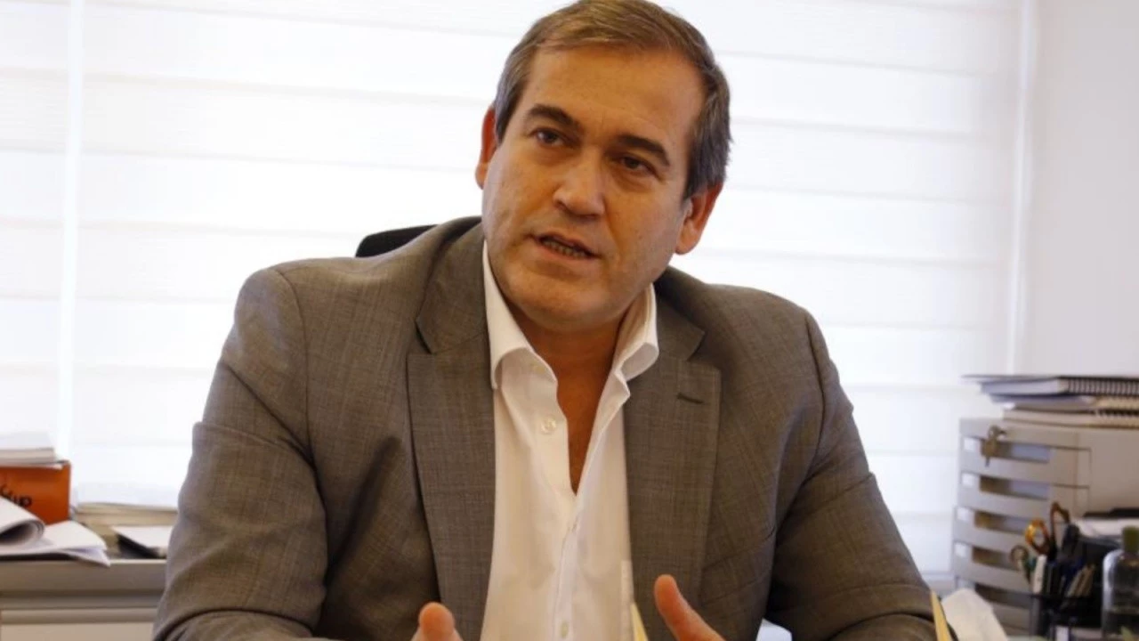 Mavi Ok, Kırmızı X (2)-1