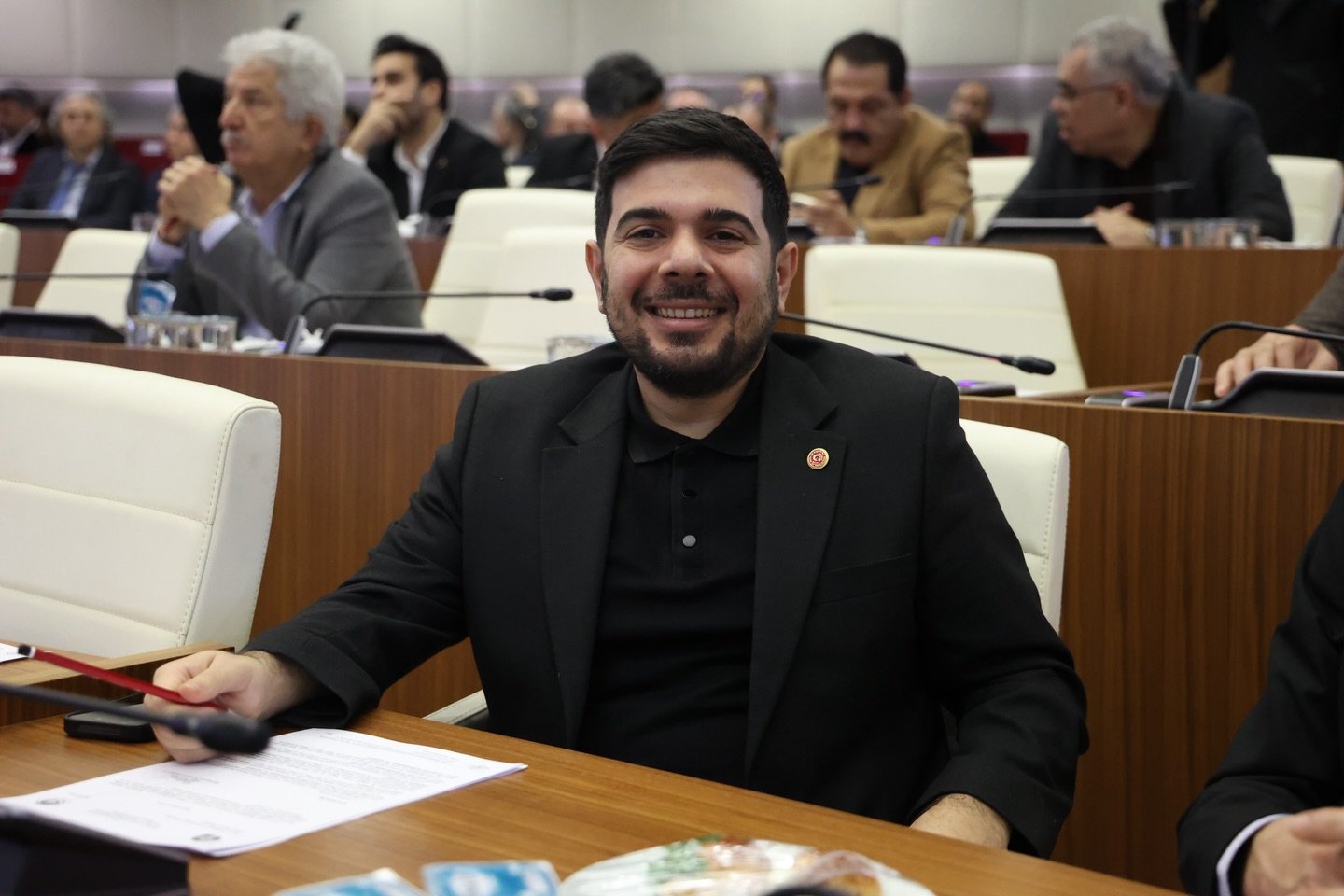 Meclis Uyesi Dag Eczacilik Duzenlemesindeki Asil Sorunu Isaret Eti (4)