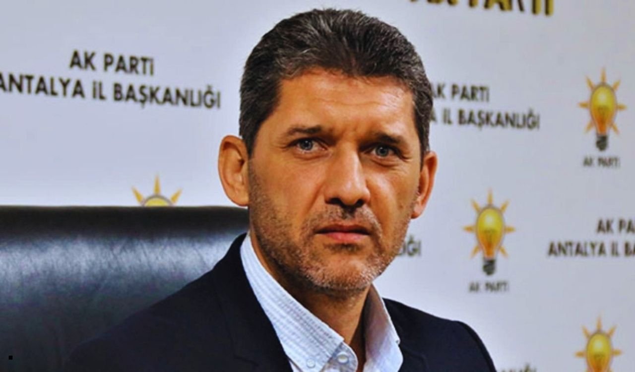 Muhittin Böcek Ak Parti’ye Tokat Attı (1)