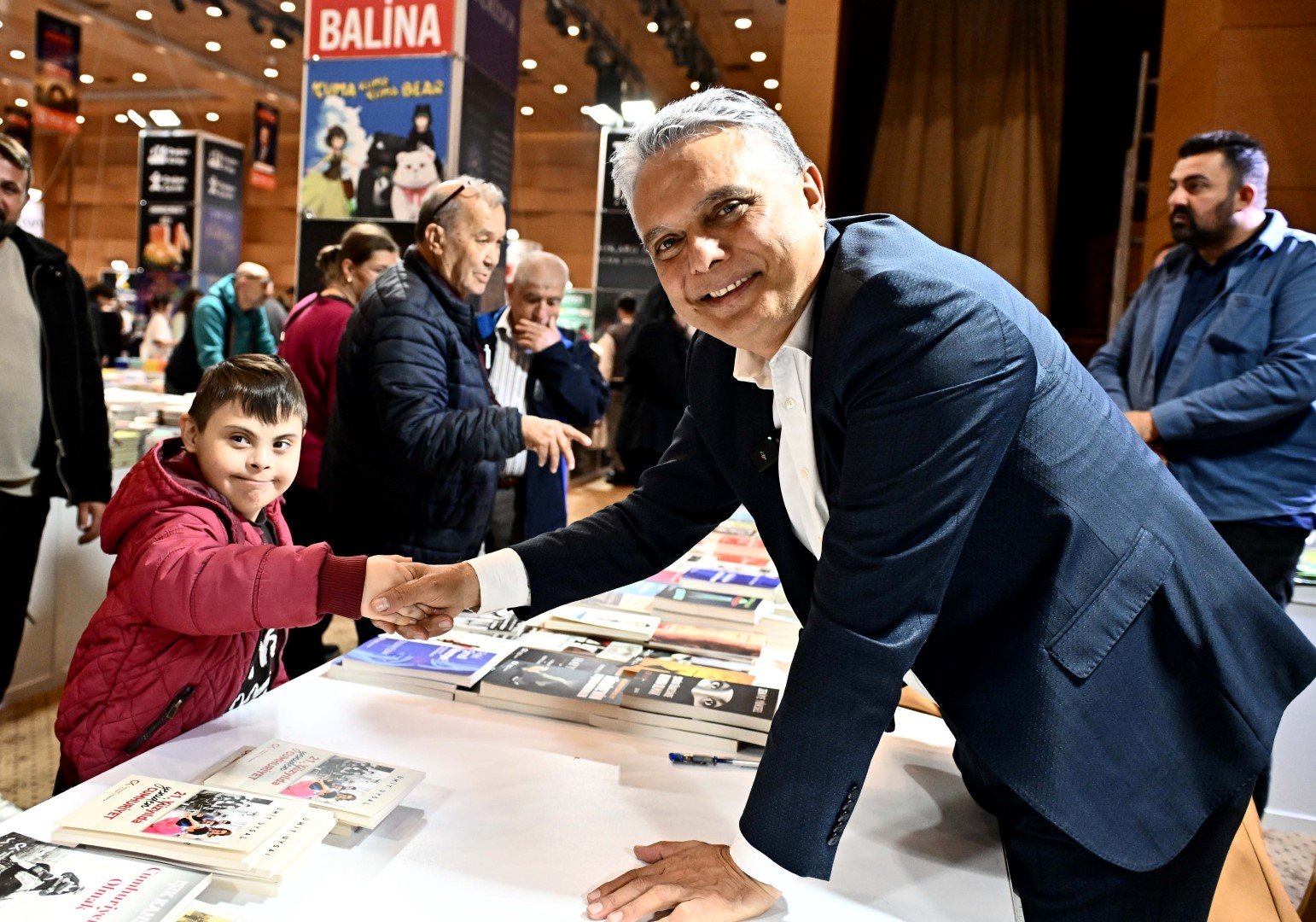 Muratpaşa Belediye Başkanı Ümit Uysal’dan önemli çağrı; “Süreci güçlendirmeliyiz”