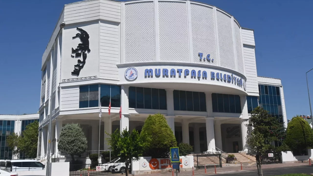 Muratpasa Belediyesi Gozde Tasinmazlarini Satisa Cikardi (1)