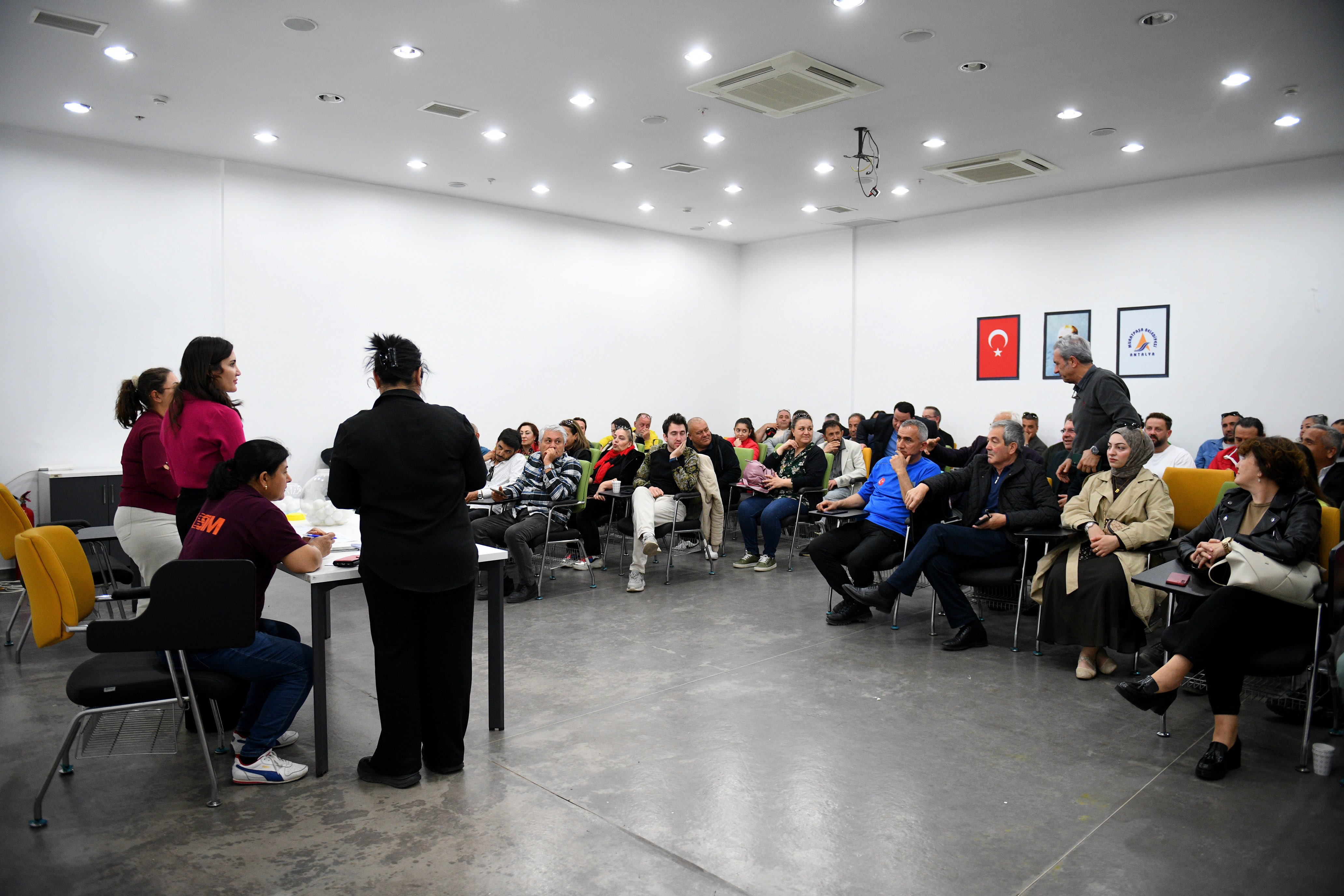 Muratpaşa Belediyesi Kura Çekimini Bitirdi (1)