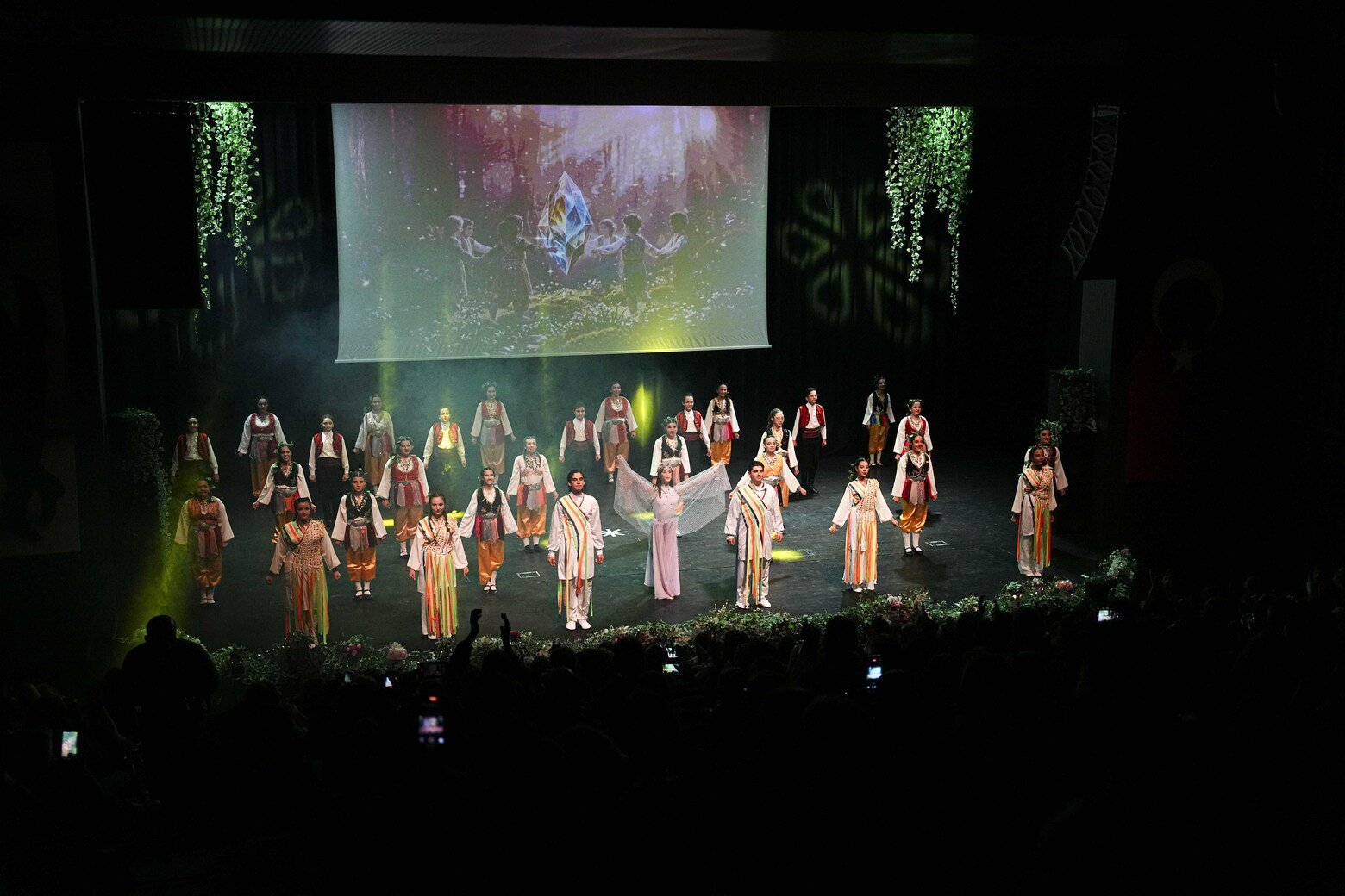 Muratpaşa Belediyesi’nin Muhafızlarından Anlamlı Dans (3)