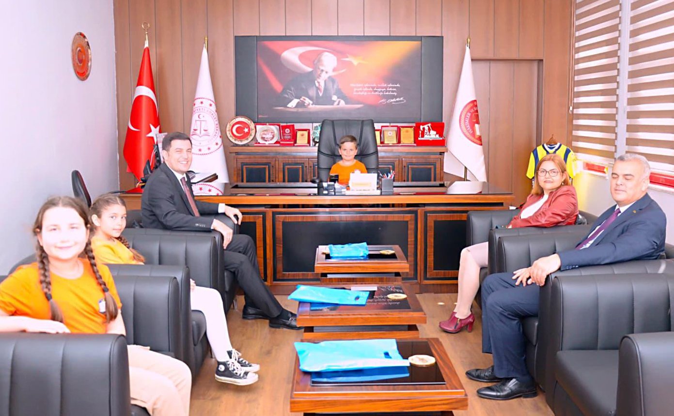 Öğrencilerden Başsavcılığa 23 Nisan Ziyareti (1)