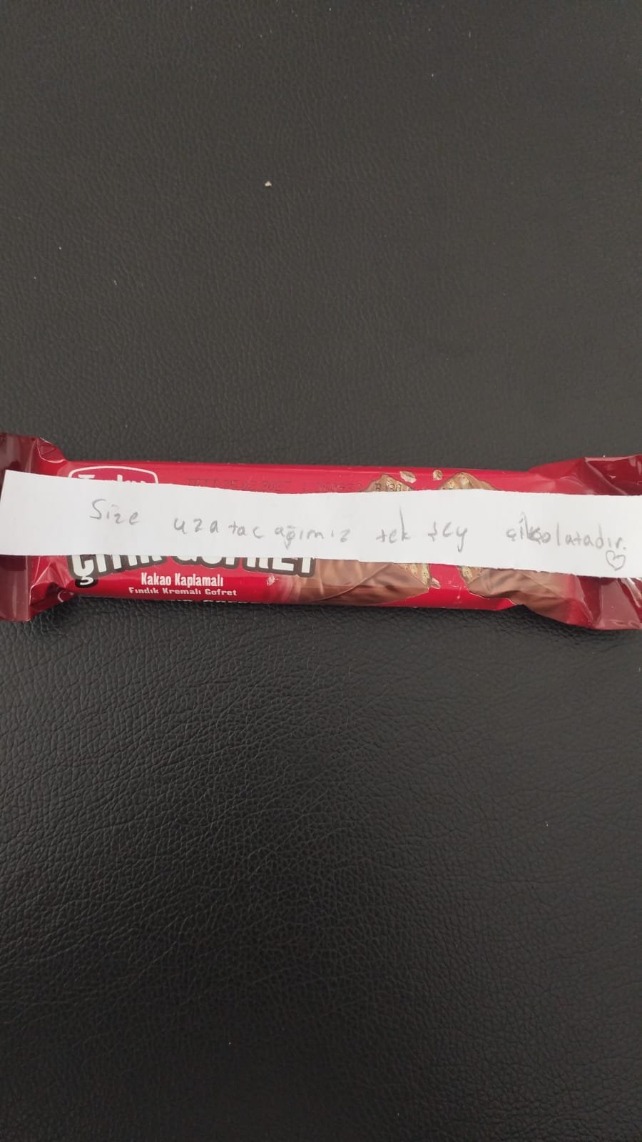 Okul Baskınlarının Ardından Antalya’dan Umut Veren Kare! Endişeyle Girilen Okulda Gözleri Dolduran An (2)