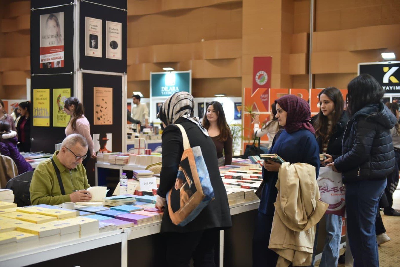 Şair Şükrü Erbaş Antalya’da Gönülleri Okşadı (3)