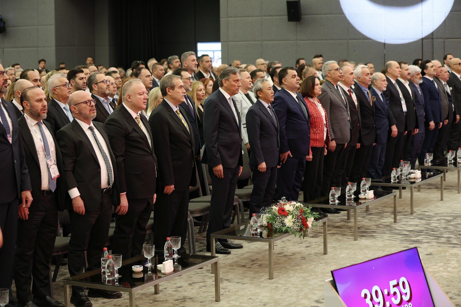 Savaş Antalya’yı Vurdu Fiyatları ‘Düşürün’ Çağrısı Geldi (1)