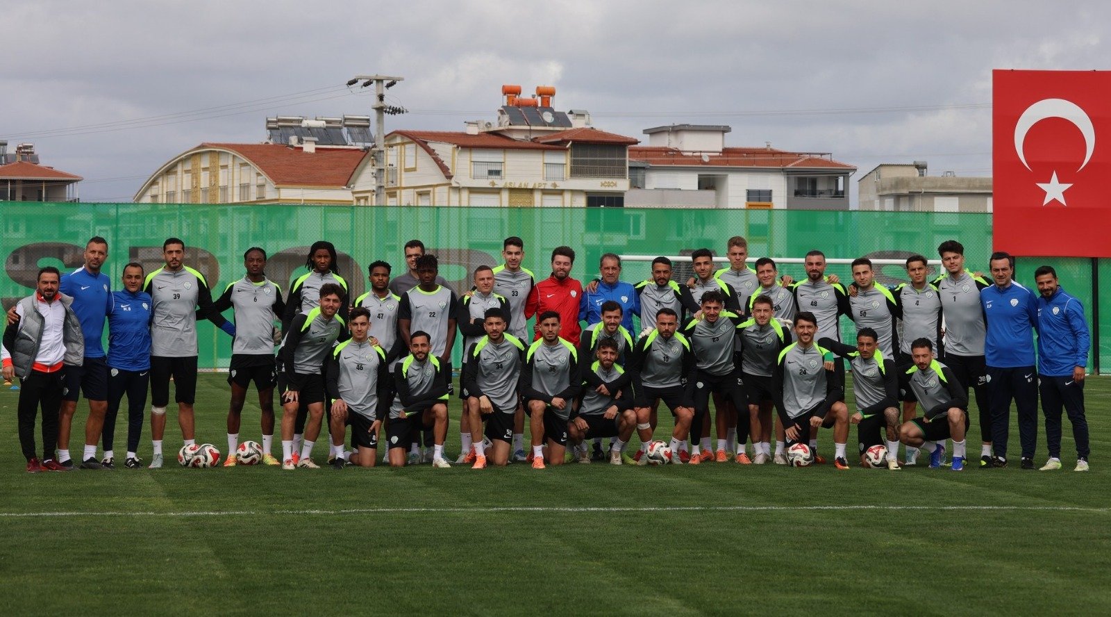 Serikspor kader maçlarının taktiğini hazırladı